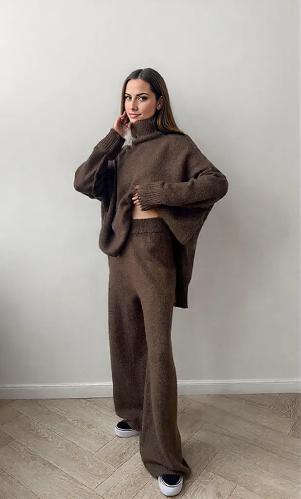 Yasmine | Women's Turtleneck Knit Pants Set