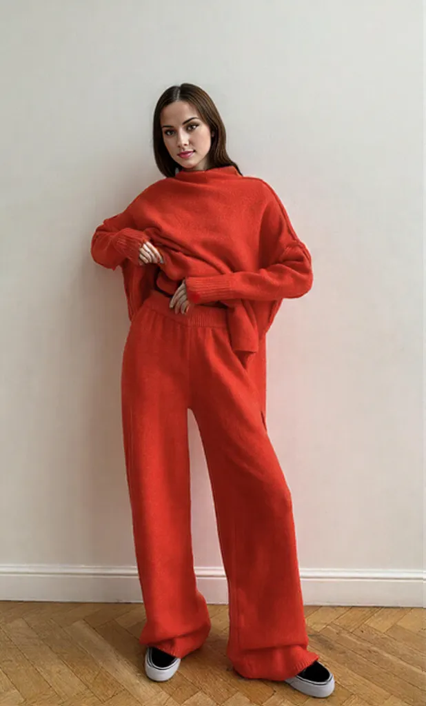 Yasmine | Women's Turtleneck Knit Pants Set