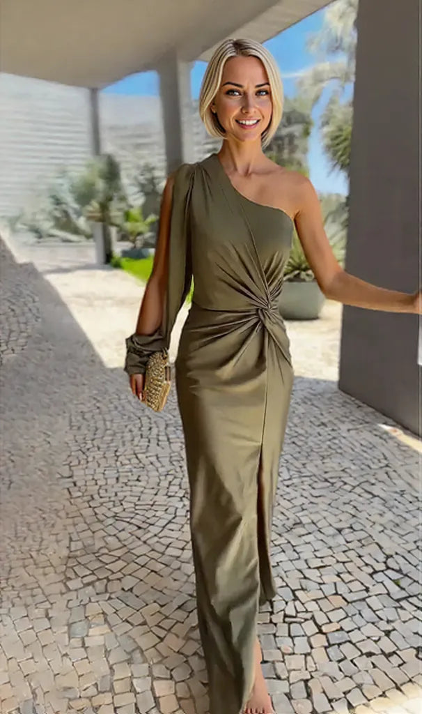 Olivia | Elegant Green Maxi Dress with Flowing Silky Sleeves