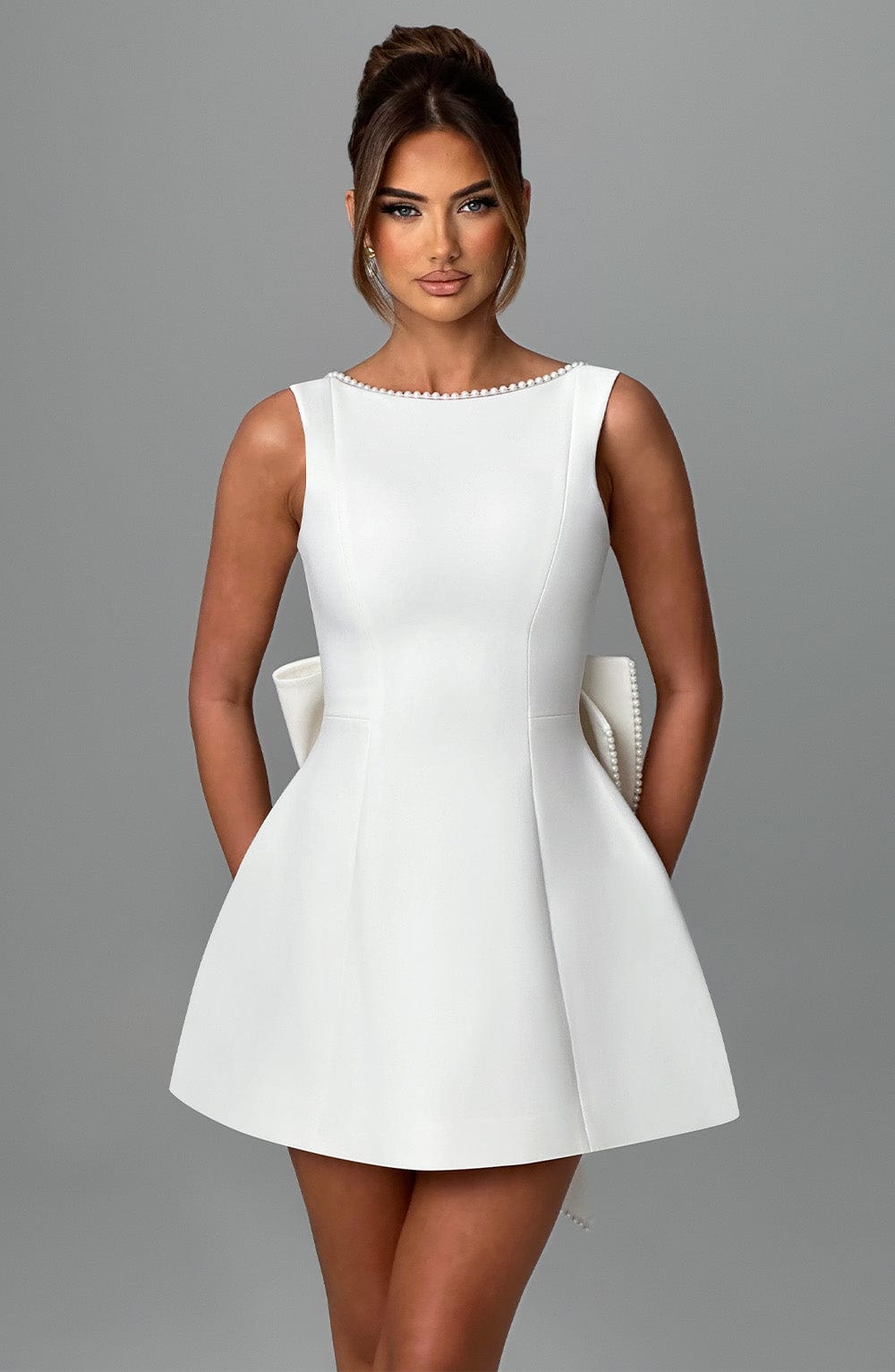 Beatrice | Sleeveless Bow-Back Mini Dress | Elegant Cocktail Gown